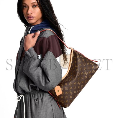 LOUIS VUITTON CARRYALL EAST WEST M28101 (36*19*0.5cm)